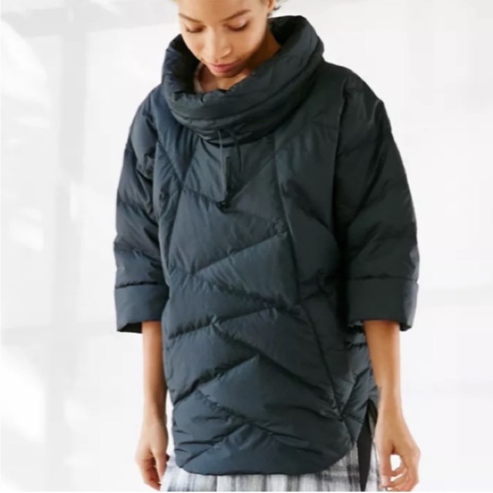 NWT NAU Allee Pullover Down Jacket 650
Fill Blue Size XS - Picture 4 of 15